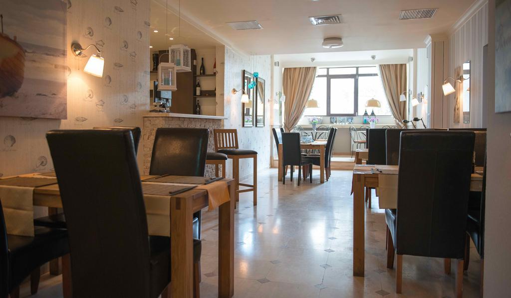 Boutique Vila Paradis Deva Ngoại thất bức ảnh