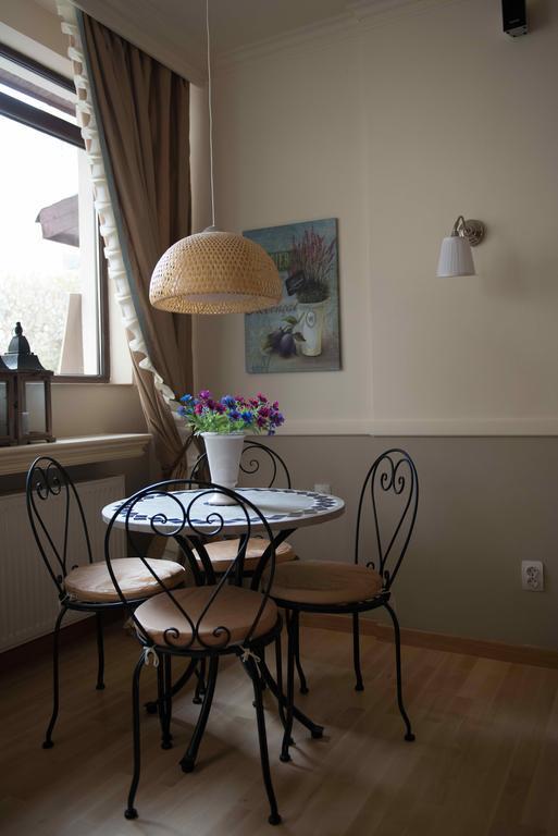 Boutique Vila Paradis Deva Ngoại thất bức ảnh